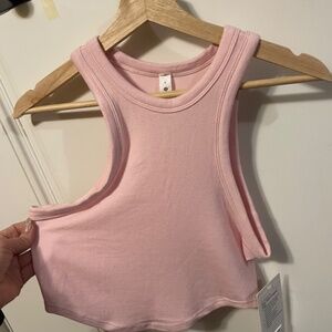 HOLD TIGHT CROPPED TANK